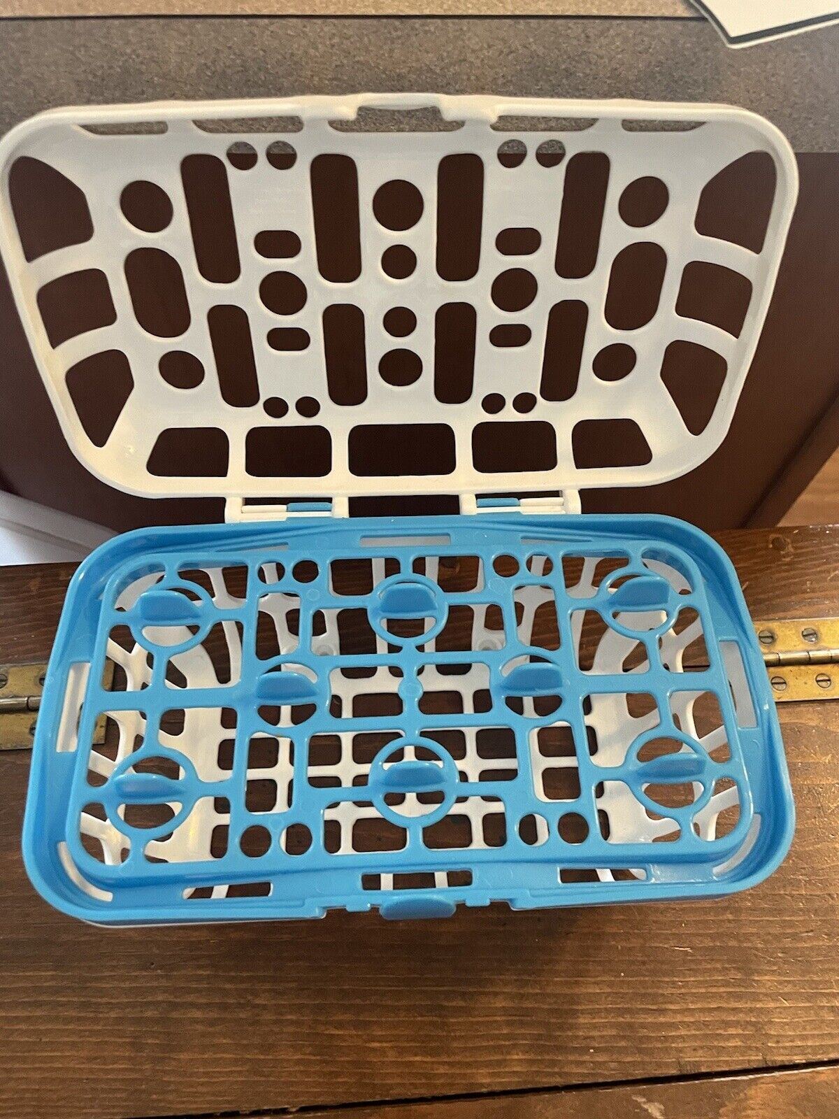 Munchkin Deluxe Dishwasher Basket Bottle Washer (white & Blue)