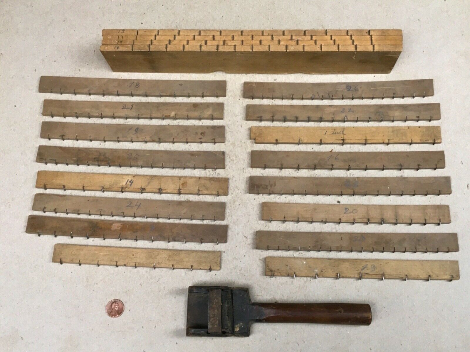 Large Lot Of Vintage Reed Splint Slitting Cutters